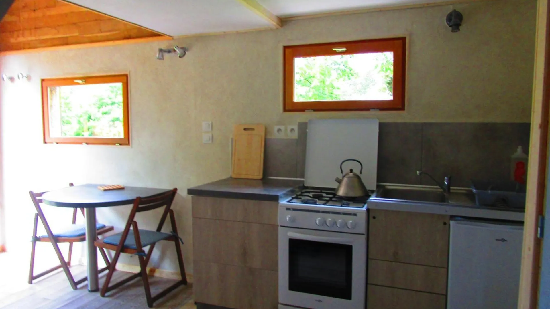 Eco Maisonnette Sulniac 0*,  Franciaország